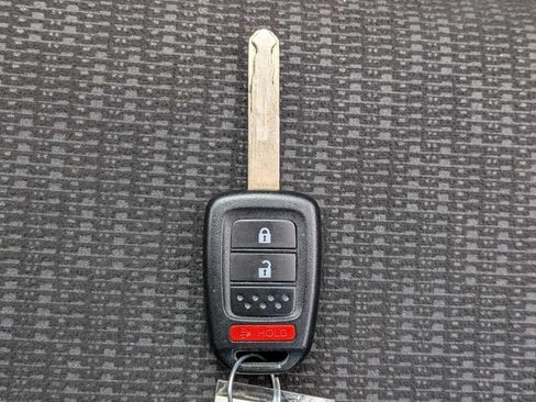 Used 2015 Honda Fit LX image 29