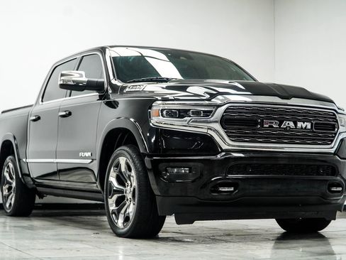 Used 2019 RAM 1500 Limited RWD image 4