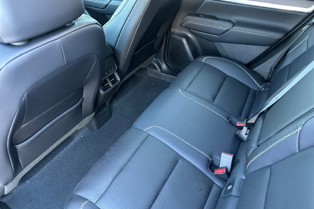 New 2027 GMC Terrain Denali AWD/4WD image 16