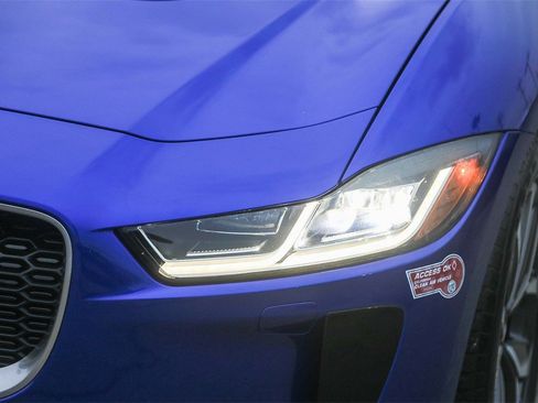 Used 2020 Jaguar I-PACE SE image 4