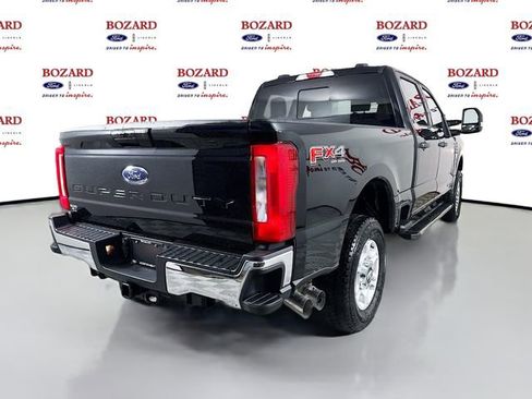 New 2026 Ford F250 XLT w/ FX4 Off-Road Package image 8