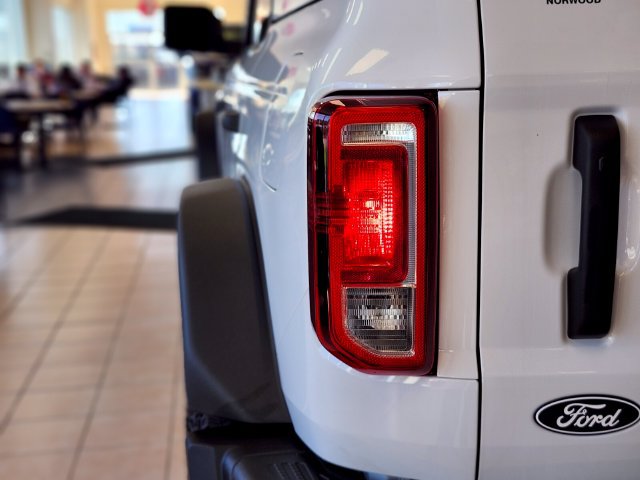 New 2026 Ford Bronco Heritage Edition AWD/4WD image 8