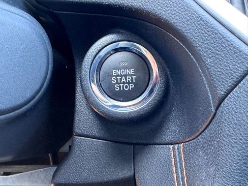 Used 2019 Subaru Crosstrek 2.0i Limited w/ Moonroof Package image 6