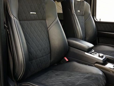 Used 2017 Mercedes-Benz G 550 Squared image 15