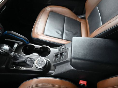 Used 2021 Ford Bronco Outer Banks image 18