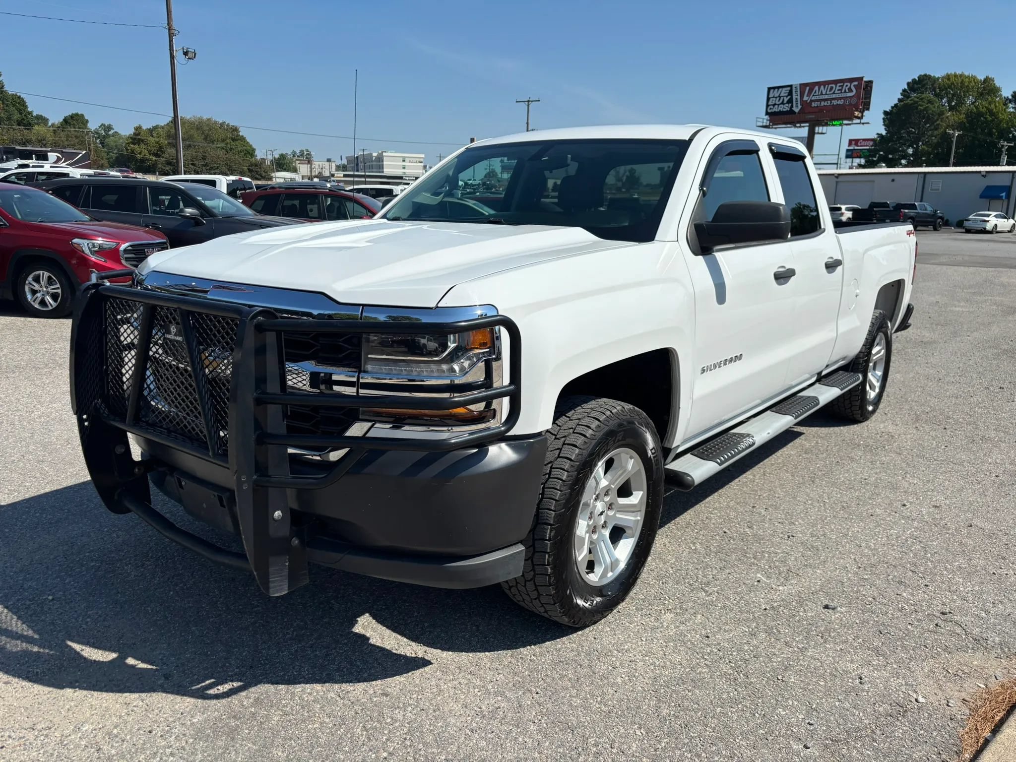 Used 2018 Chevrolet Silverado 1500 W/T w/ WT Convenience Package AWD/4WD image 9