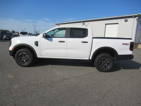 Used 2025 Ford Ranger XLT w/ Equipment Group 301A High AWD/4WD image 8