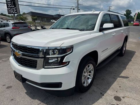 Used 2015 Chevrolet Suburban LT RWD image 5