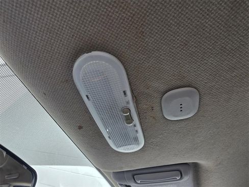 Used 2016 Nissan Versa Note SR image 22