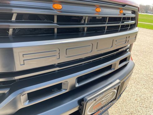 Used 2017 Ford F150 XLT w/ Equipment Group 302A Luxury AWD/4WD image 37