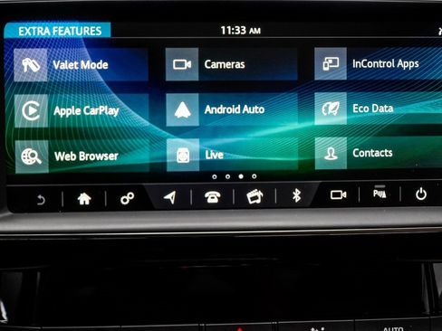 Used 2020 Jaguar F-PACE Premium image 27