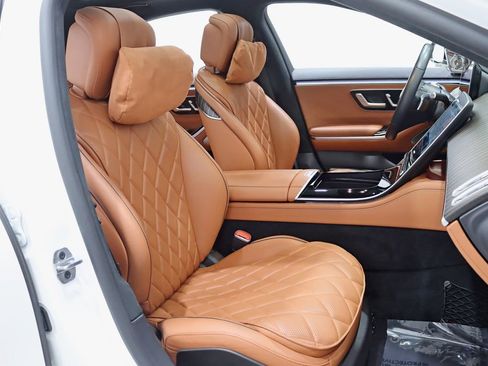 Used 2022 Mercedes-Benz S 580 4MATIC Sedan image 32