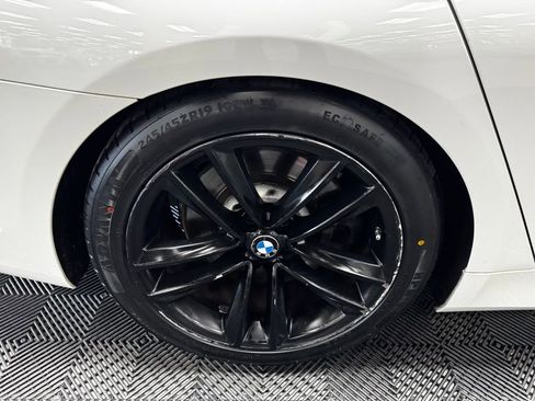Used 2021 BMW 750i xDrive AWD/4WD image 19