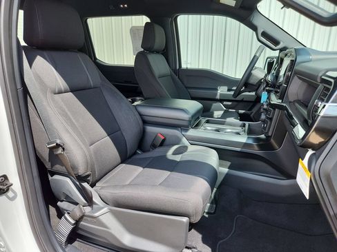 Used 2026 Ford F150 STX w/ Equipment Group 200A RWD image 15