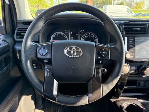Used 2021 Toyota 4Runner TRD Off-Road Premium w/ Moonroof Package image 20