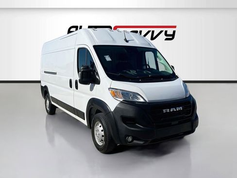 Used 2023 RAM ProMaster 2500 w/ Convenience Group FWD image 1