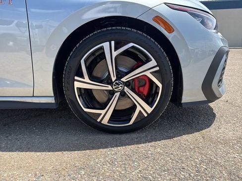 New 2025 Volkswagen GTI SE image 31