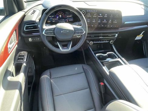 New 2026 Chevrolet Traverse Z71 w/ Enhanced Driving Package image 11