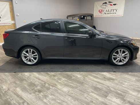 Used 2007 Lexus IS 250 RWD image 11