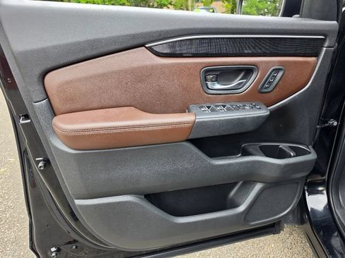 Used 2024 Honda Pilot Elite image 19