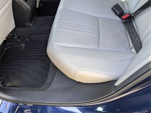 Used 2020 Honda Accord EX-L image 39