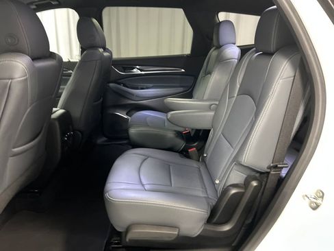 Used 2023 Buick Enclave Essence w/ Experience Buick Package FWD image 23