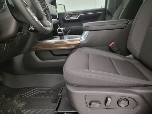 New 2026 Chevrolet Silverado 1500 RST image 4