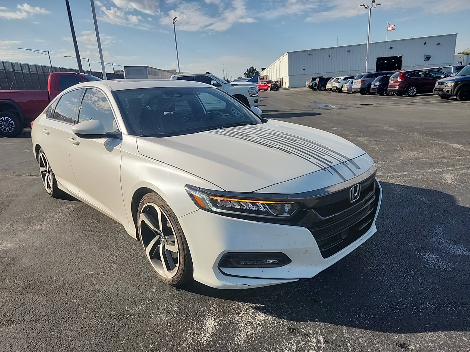 Used 2018 Honda Accord Sport image 7