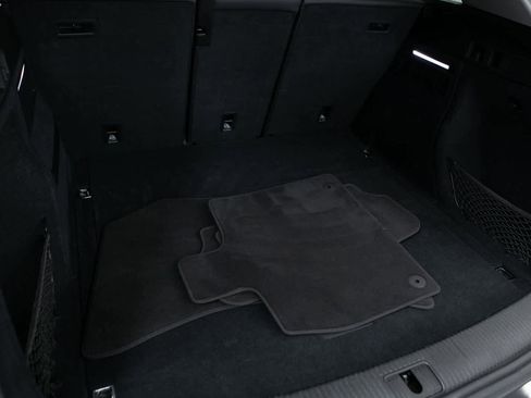 Used 2023 Audi Q5 2.0T Premium image 29