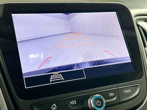 Used 2023 Chevrolet Malibu LT image 13