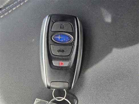 Certified 2021 Subaru Ascent Limited w/ Technology Package image 27