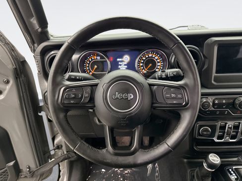Used 2022 Jeep Wrangler Unlimited Sport AWD/4WD image 12