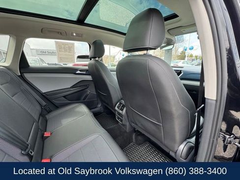 Used 2024 Volkswagen Taos SE image 23