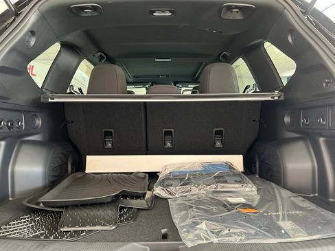 New 2026 Subaru Forester Premium AWD/4WD image 11