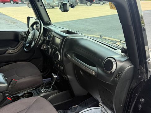 Used 2013 Jeep Wrangler Unlimited Sport w/ Dual Top Group AWD/4WD image 13
