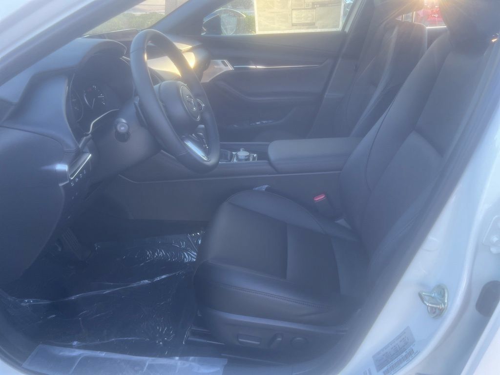 New 2026 MAZDA MAZDA3 Hatchback w/ Appearance Package AWD/4WD image 13