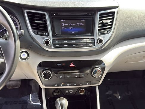 Used 2017 Hyundai Tucson Sport w/ Cargo Package AWD/4WD image 20