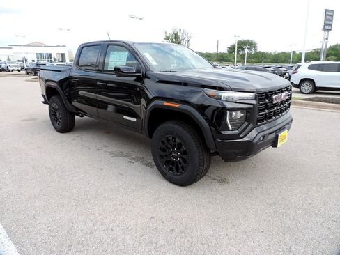 New 2026 GMC Canyon Elevation w/ Convenience Package RWD image 3