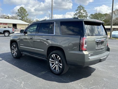Used 2018 GMC Yukon Denali w/ Denali Ultimate Package image 7