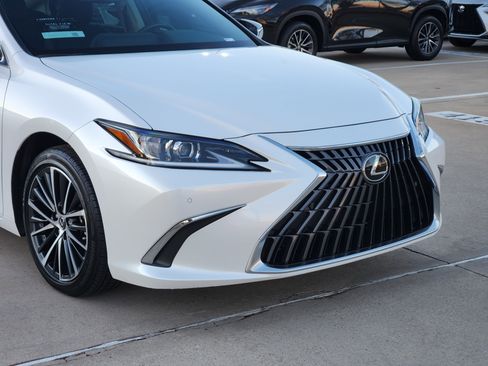 Certified 2025 Lexus ES 350 350 Premium Package image 7