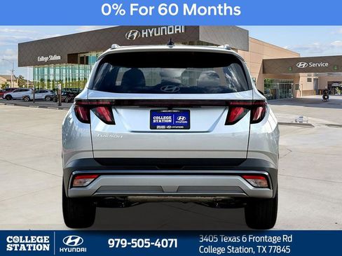 New 2026 Hyundai Tucson SEL FWD image 8