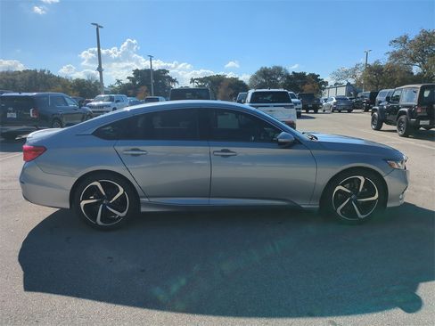 Used 2020 Honda Accord Sport image 5