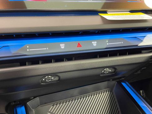 New 2026 BMW X3 xDrive30 w/ Premium Package AWD/4WD image 26