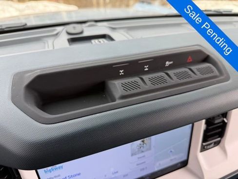 Certified 2025 Ford Bronco Heritage Edition image 22