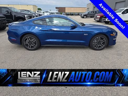 Used 2023 Ford Mustang GT Premium RWD image 1