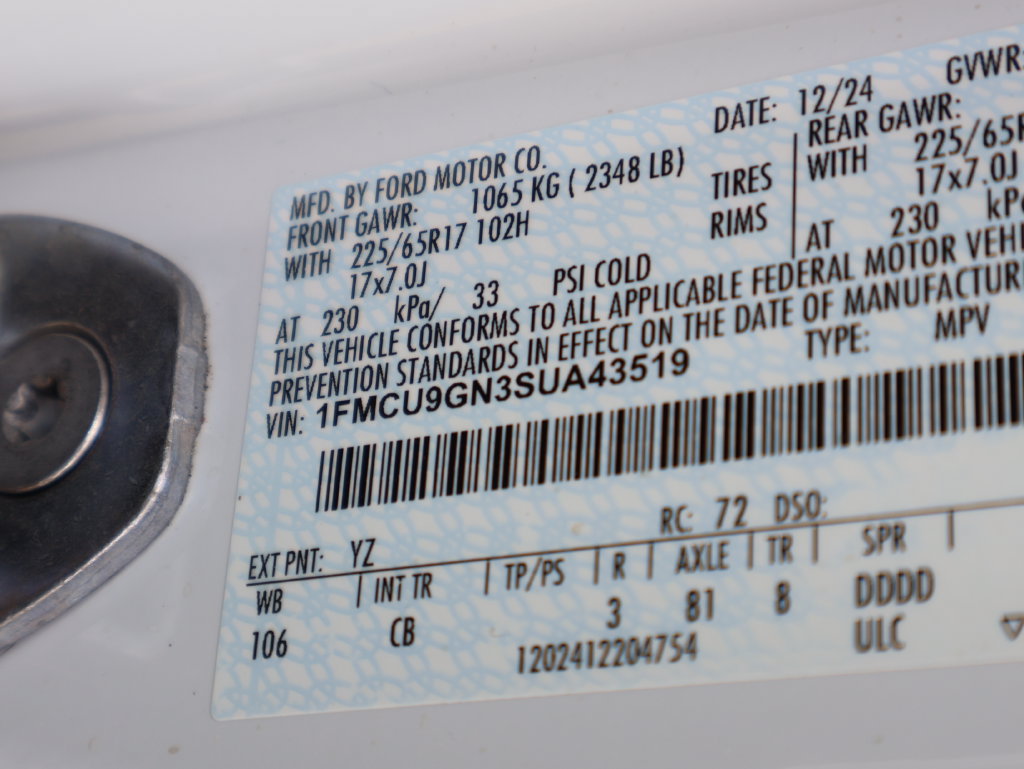 Used 2025 Ford Escape Active AWD/4WD image 38