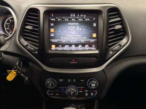 Used 2016 Jeep Cherokee Trailhawk w/ Leather Interior Group image 20