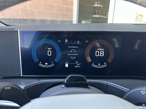 Used 2024 Hyundai Santa Fe SEL image 20