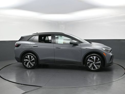 Used 2024 Volkswagen ID.4 Pro RWD image 5