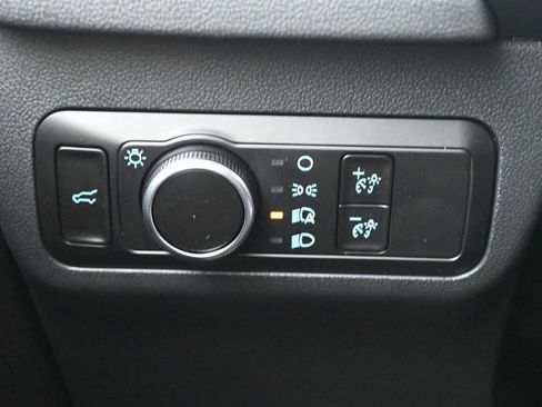 New 2026 Ford Escape ST-Line w/ Cold Weather Package image 18